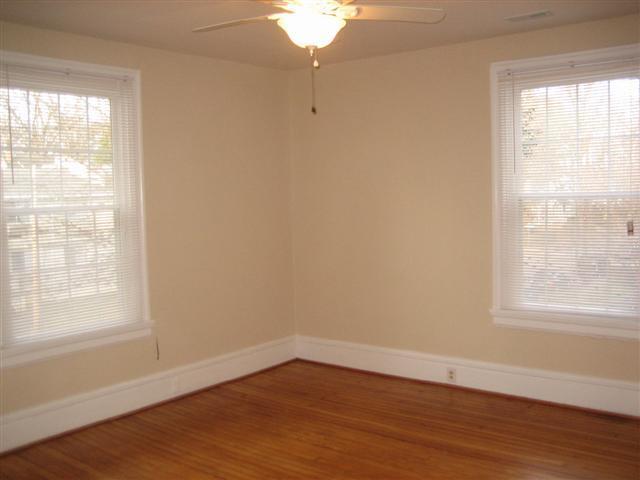 Building Photo - 611 Washington St