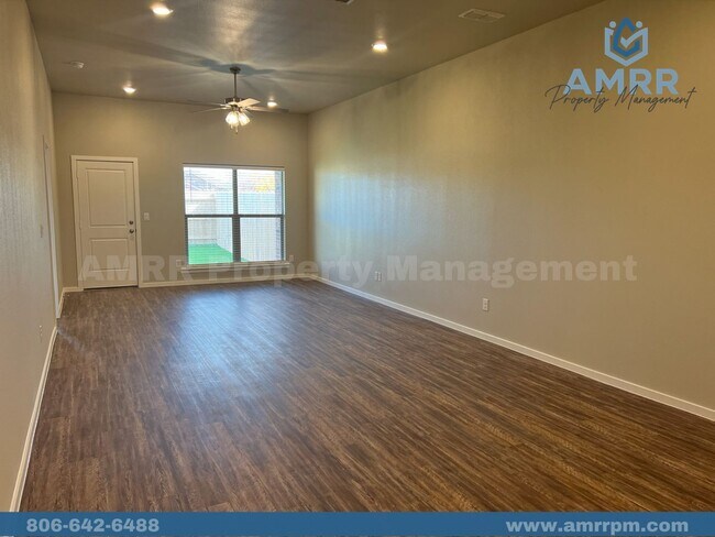 Building Photo - 2115 Kokomo Ave