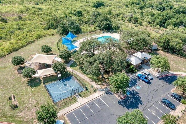 Building Photo - 10301 Beard Ave