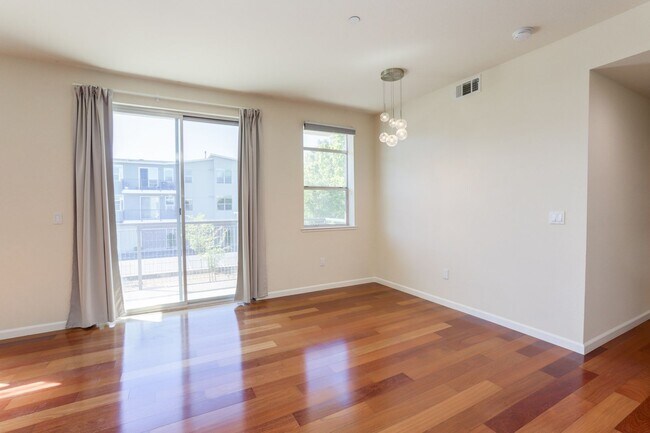 Building Photo - Modern 2BR / 2BA Condo | Garage Parking | Walk to VTA Light Rail | YouTube Tour