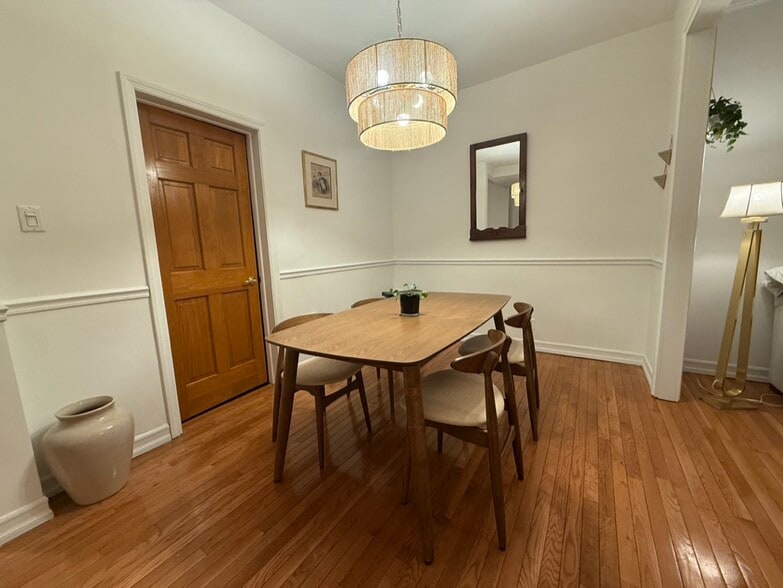 Building Photo - 6408 Palmetto St