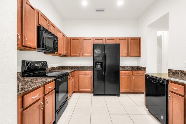 Building Photo - 555 Pacific Grove Dr