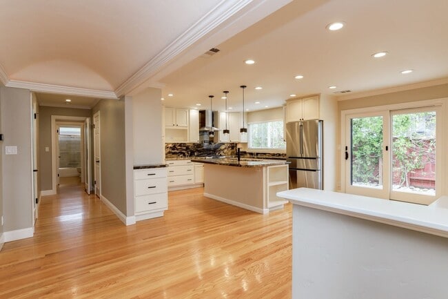 Building Photo - 4BR/3.5BA Belmont Home with Multiple Ensuite Bedrooms, A/C & 2-Car Garage | YouTube Tour