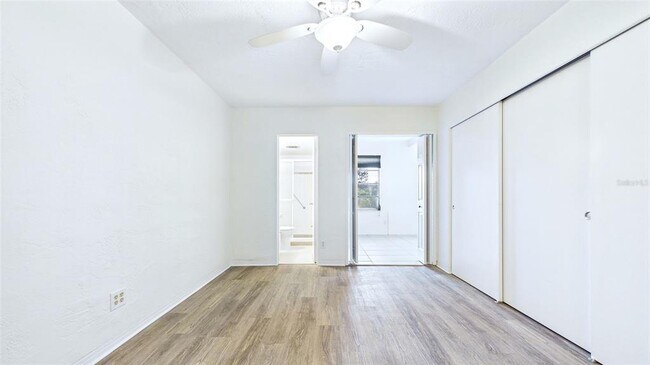 Building Photo - 2454 Australia Way E