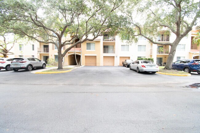 Building Photo - 4180 San Marino Blvd