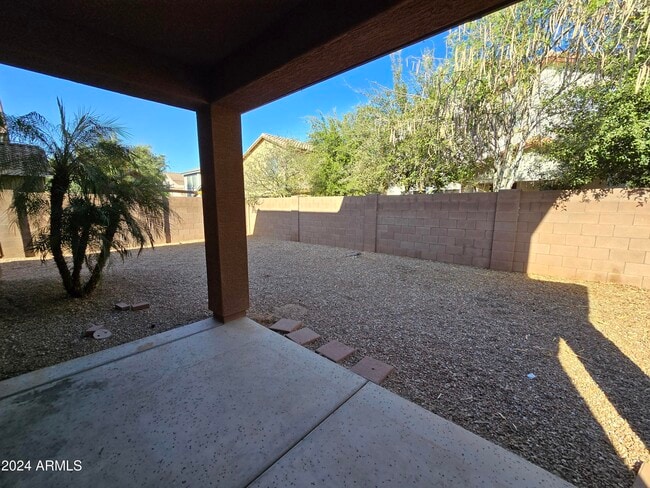 Building Photo - 3538 E Carla Vista Dr