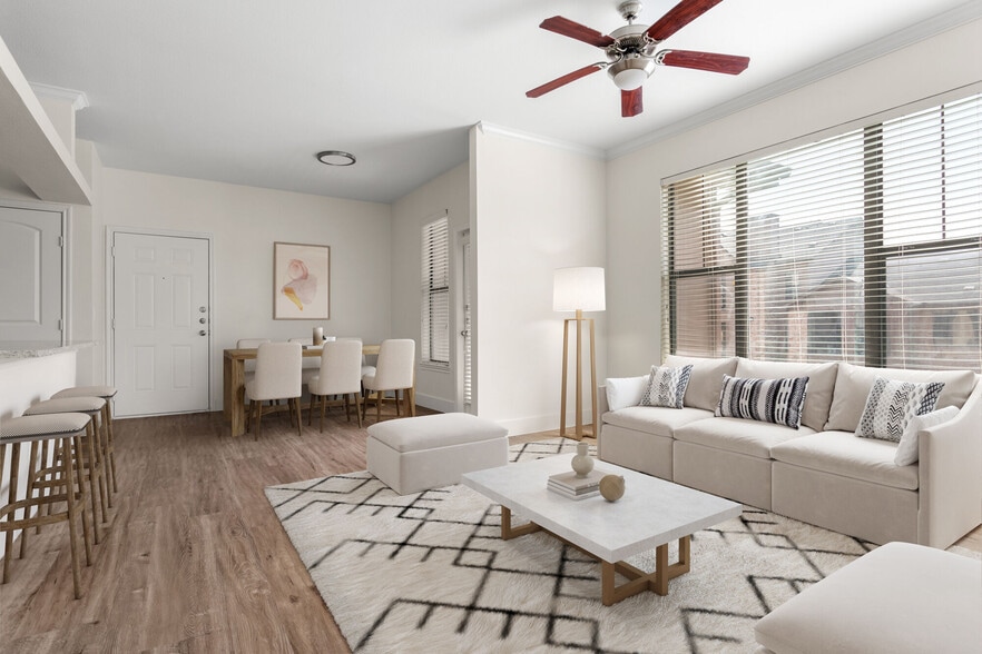 Lakeside Villas 2502 Riverside Dr Grand Prairie TX 75050 Apartment