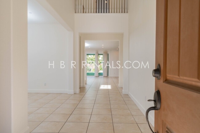 Building Photo - EXCLUSIVE ELLIS HOME For Rent in Tracy - o...