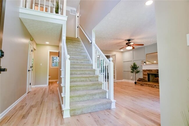 Building Photo - 1116 Havel Dr SW