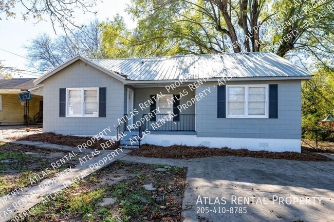 Building Photo - 4413 Vassie Dr