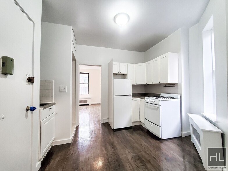 Building Photo - EAST 87 STREET