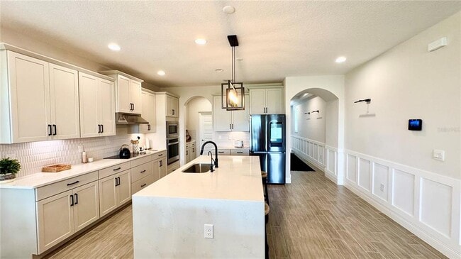 Building Photo - 12533 Charmed Dr
