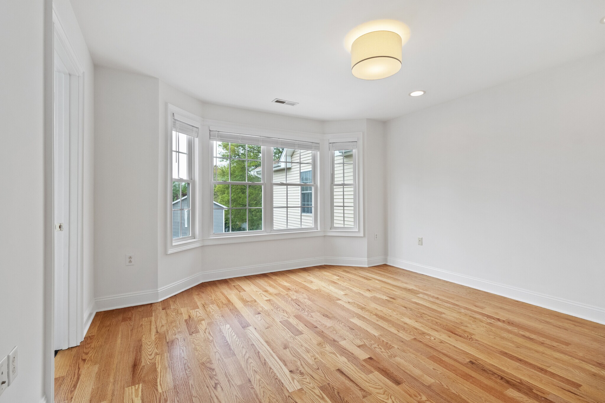 Finishing Example - 100 Castle Ave
