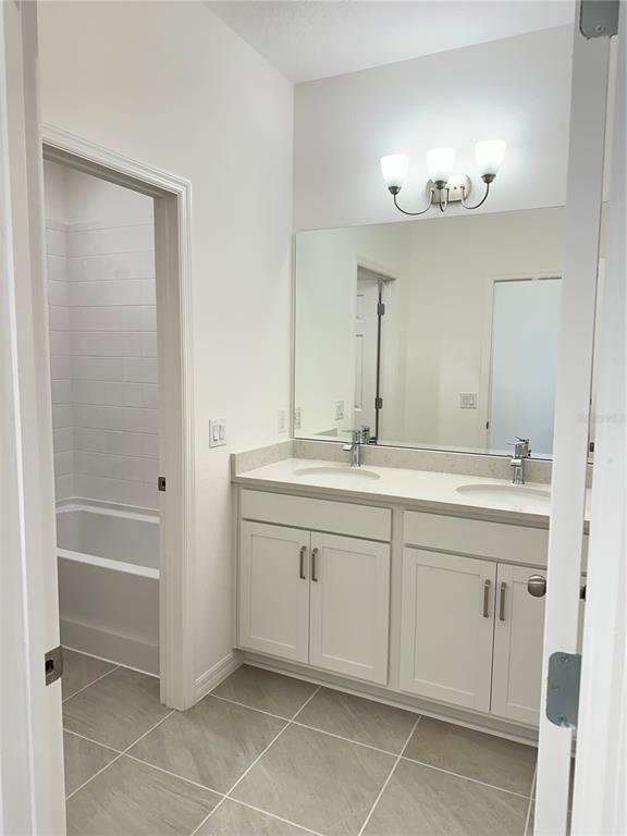 Building Photo - 5850 Ali Grace Dr