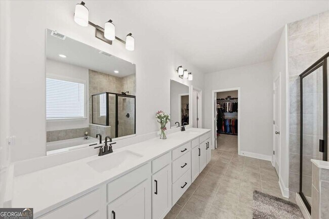Building Photo - 3939 Alderstone Dr