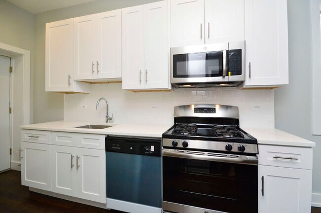 Building Photo - Rehabbed East Humboldt 2 Bedroom Apartment