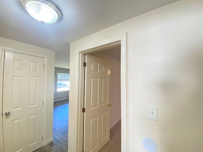 Building Photo - 94 Millville St