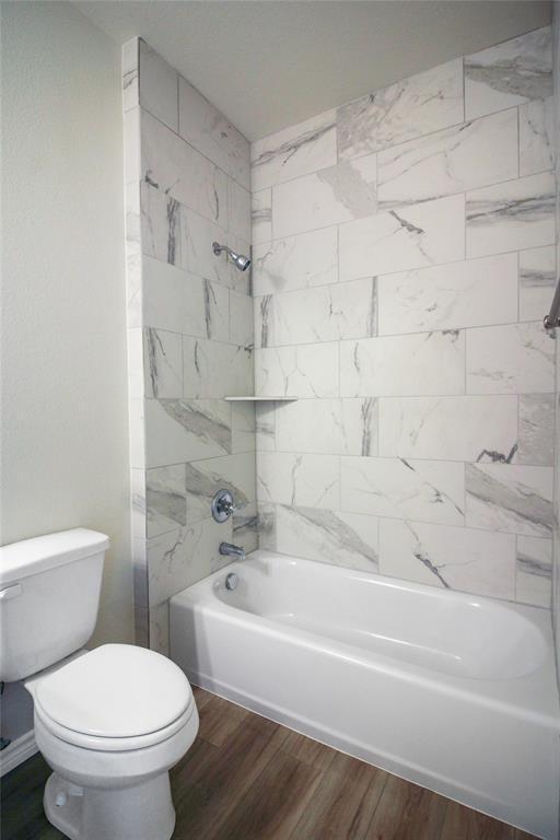Building Photo - 514 War Admiral Dr