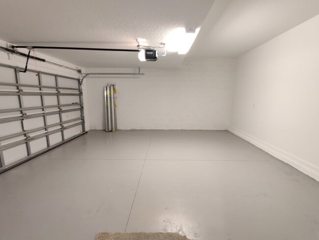 Building Photo - 17524 Radiant Shine Wy