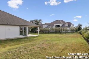 Building Photo - 462 Vamanos