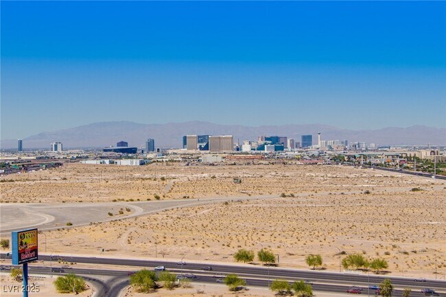 Building Photo - 8255 S Las Vegas Blvd