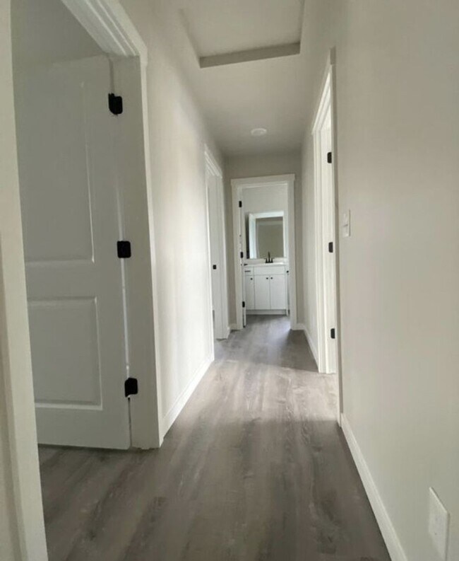 Building Photo - Modern 3-Bedroom Home in Bellingham!