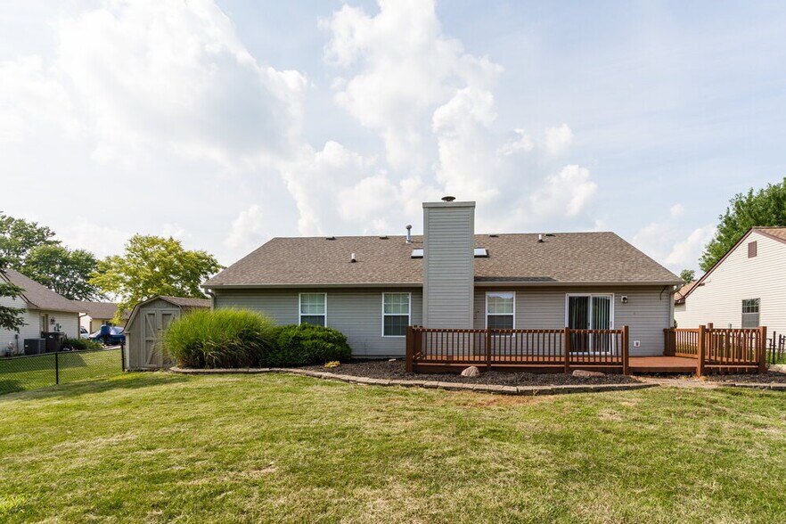 Building Photo - 6057 Sally Ann Cir
