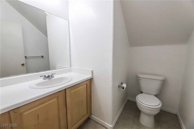 Building Photo - 2580 Land Rush Dr