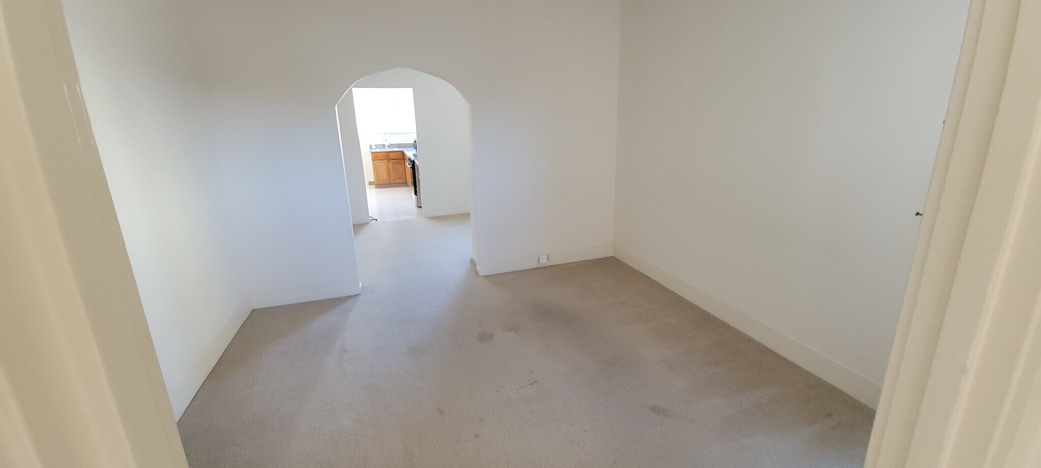 Dining room - 3938 Mission St