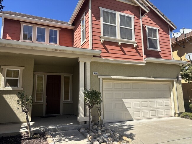 Building Photo - 9402 Vintner Cir