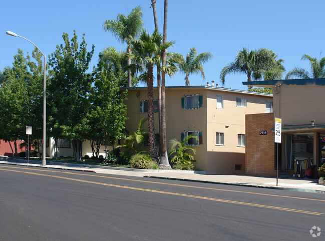 Primary Photo - 7932-7936 La Mesa Blvd