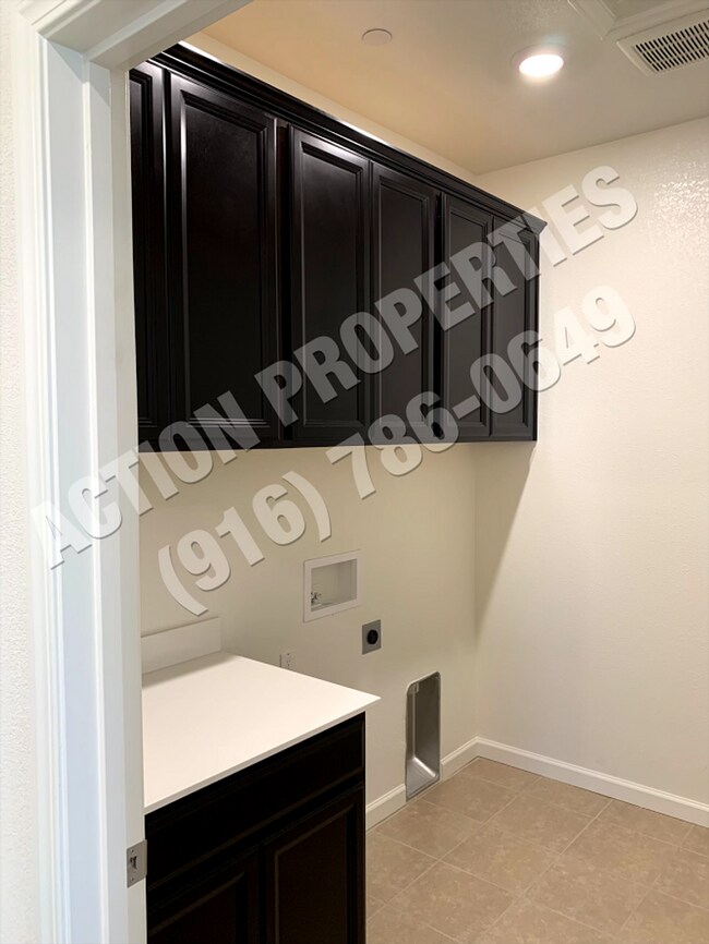 Building Photo - Rocklin Meritage Durango Subdivision:Energ...