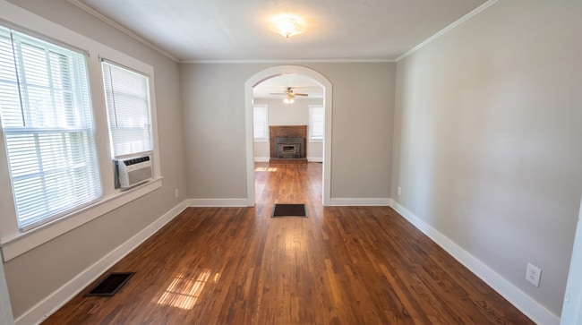 Building Photo - Affordable 2 Bedroom Home in Convenient Lenoir Location