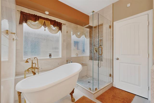 Building Photo - 2345 Fountain Gate Dr