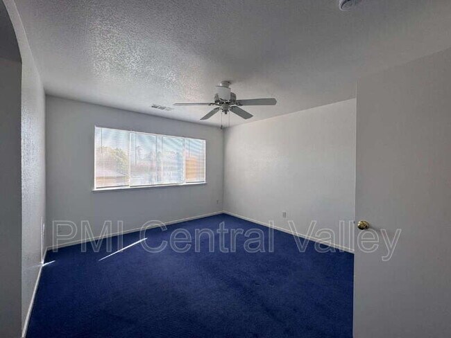 Building Photo - 1118 Cypress Hill Ln