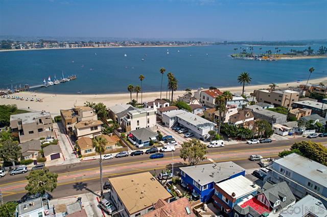 Building Photo - 3944 Mission Blvd