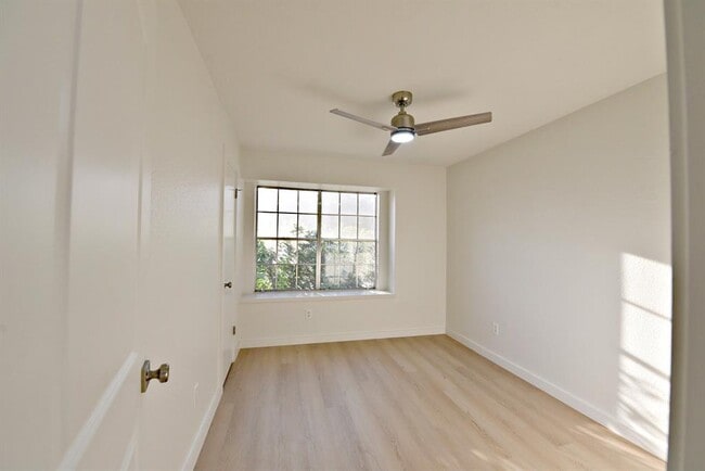 Building Photo - 4617 Sidereal Dr