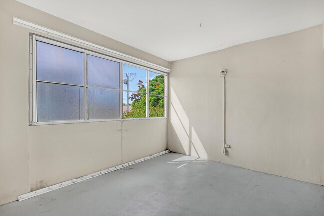 Building Photo - 12036 FL A1AAlt