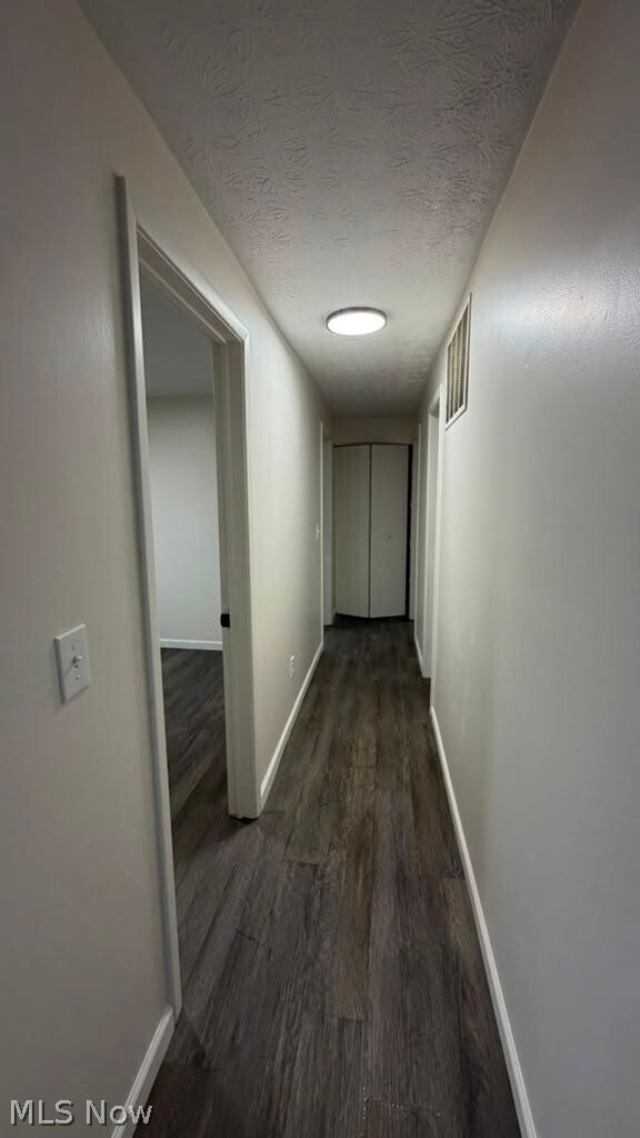 Building Photo - 5830 Beech Dr