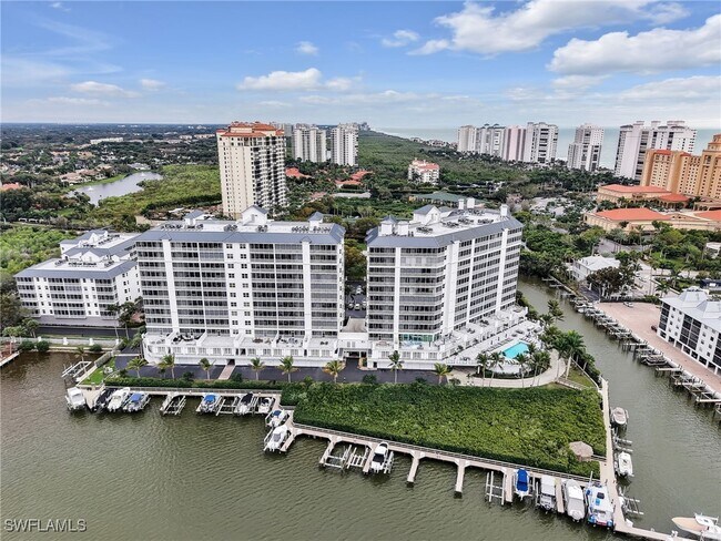 Building Photo - 400 Flagship Dr