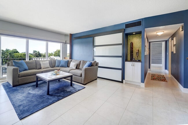 Building Photo - 2500 E Las Olas Blvd
