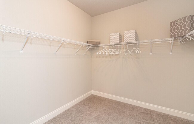 Building Photo - 9209 Ridge Rd