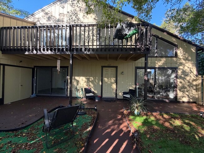 Building Photo - 1584 39th Ave