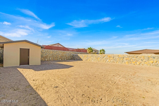 Building Photo - 159 Homedale Dr