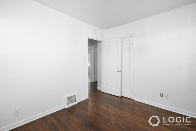 Building Photo - Gorgeous Home in SLC!