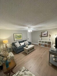 Building Photo - Marimont Apartments