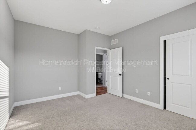 Building Photo - 4 Arancio Ct