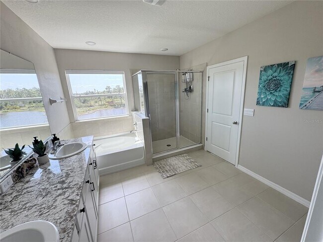 Building Photo - 5525 Thistle Fld Ct