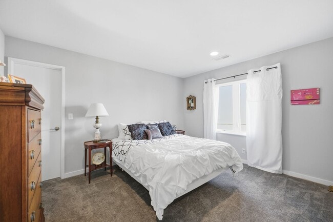 Building Photo - 4502 NW 70 Terrace