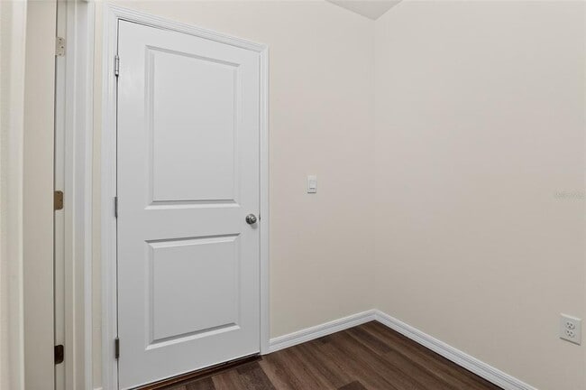 Building Photo - 16587 Barbours Crk Wy